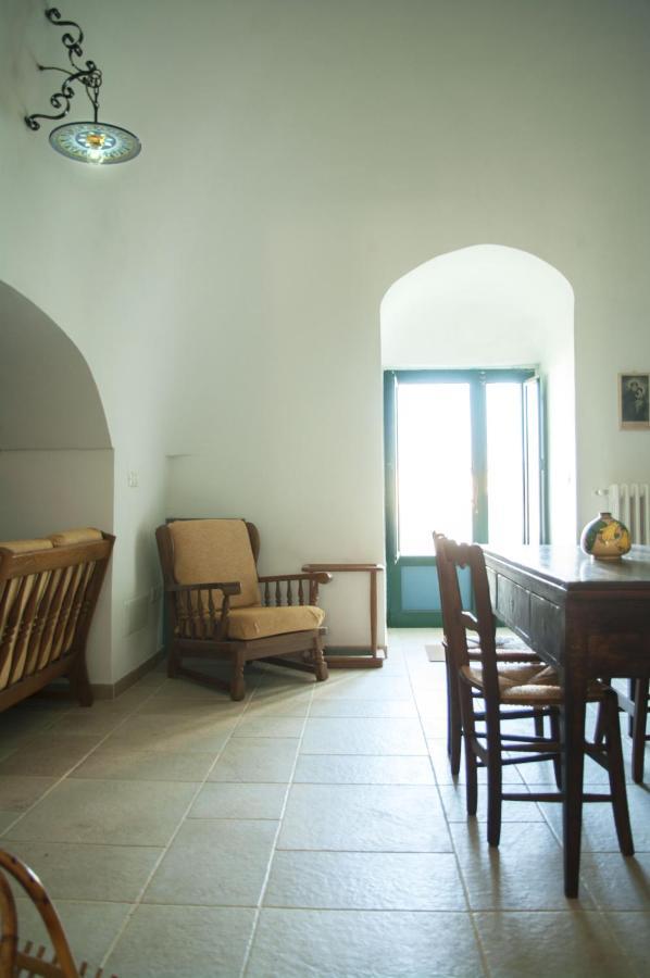 Il Trullo Bianco A Masseria Santalachicca Masseria Orimini Exterior photo